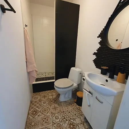 아파트 Metropolitan Next To Presidential Palace 브라티슬라바